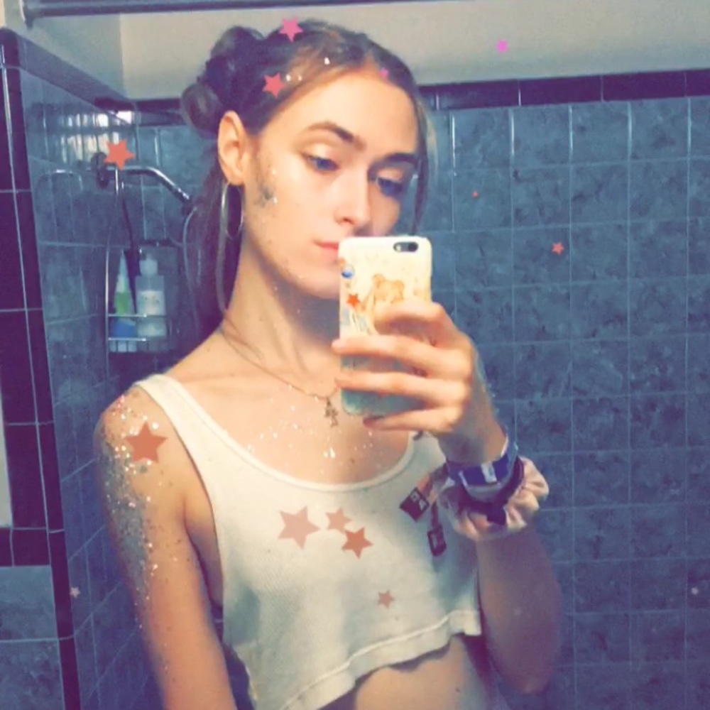 Meet your Posher, Mika